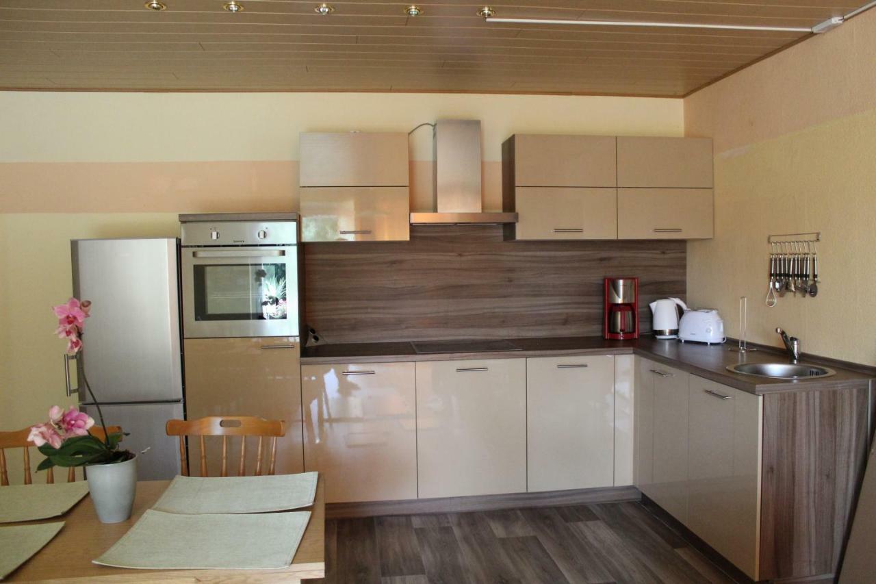 Ferienwohnung Im Gruenen Diesbar-Seusslitz Ngoại thất bức ảnh